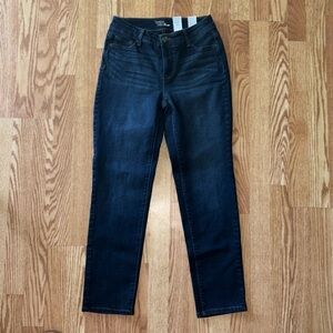 Time and Tru size 6 Straight